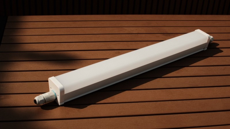 Gereedschapsvrije en snelle verbinding met waterdichte BATT-licht A16, de beste keuze voor uw bouwproject
